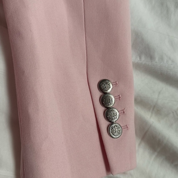 Beautiful new dress - Picture 5 of 6